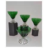 Set of 4 Burple-Inspiration Emerald Green Glasses by AnchorHocking. 3 liquor cocktail glasses (3 5/8 in tall, 1 Champagne/tall sherbet glass, 3 7/8 in tall.
by Anchor Hocking.