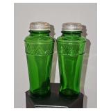 Art Deco emerald green salt and pepper shakers. 4.25 in tall.