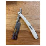 M. Mogal Inc. Special Quality Prior Solingen Registered 804 Straight Razor
