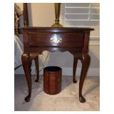 Queen Anne style cherry single-drawer nightstand - 22-1/2 x 17 x 26 tall - LAMP NOT INCLUDED - very small scratch on top edge
