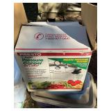 17 quart pressure canner/cooker by Presto