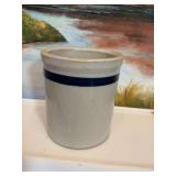 5 x 5 1/4“ vintage primitive blue striped stoneware crock
