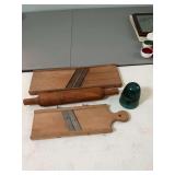 Assortment of vintage items