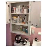 Contents of items in cabinet with mirror and hairdryer also included
