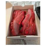Size 12 1/2 Nike red vapor max flyknit 2
