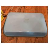 Chantal 7 1/2“ x 12 1/2“ x 2“ ceramic rectangular baking dish