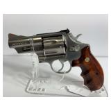 SMITH & WESSON MODEL 657 41 MAGNUM Revolver / SN : ANE4444
