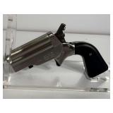 HJS IND INC BROWNSVILLE TEXAS .22 Caliber Derringer Pistol / SN : 2668