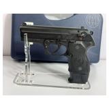 BERETTA 8040 F MINI COUGAR .40 S&W Pistol / SN : 021806MN
