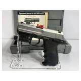 HECKLER & KOCH USP COMPACT .40 S&W Pistol / SN : 26-013466