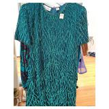 Green sequin holiday/formal dress with tags. Size L