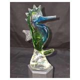 Hand blown art glass seahorse. 6.5 in tall. Last photo looks like a chip. It