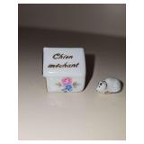 Limoges Castel Miniature Doghouse and dog with French phrase "Chien méchant" ("Beware of the Dog" or "Nasty Dog"). Beyond adorable!!