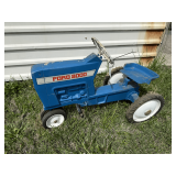 Ertl Ford 8000 Pedal Tractor