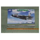 2009 Trumpeter 1/32 Scale #02281 English Electric
