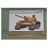2010 Trumpeter 1/354 Scale #00341 Finnish Army T-5