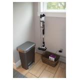 Levoit rechargeable vacuum, Simple human waste can