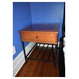 La-Z-Boy Hammary mixed wood single drawer side tab