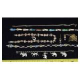 Sterling silver lot: 5 bracelets, necklace, etc.