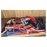 Collection of 15 ratchet & other straps, bungie co