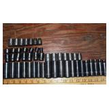 3/8" assorted impact sockets: 22 SAE, 19 Metric; a