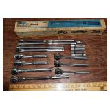 Craftsman 3/8" drive: 7 ratchets, breaker bar, 10