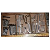 Large group of SAE/Metric wrenches: 13 FACOM 70A f