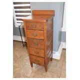 Vintage oak 5 drawer lingerie chest; as is