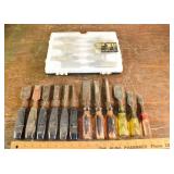18 assorted wood chisels including Sandvik, Stanle