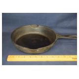 Griswold No. 6 skillet; as is
