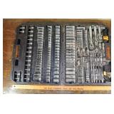 DeWalt DWMT5049 192pc. Socket wrench set with fitt