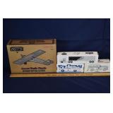 (4) JLE scale models; as is