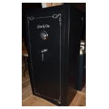 Stack-On 20 gun combination safe, 27x17x55"h; as i