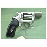 Ruger SP101 stainless 5 shot revolver, s#570-81320