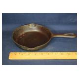 Griswold No. 3 cast iron skillet; as is