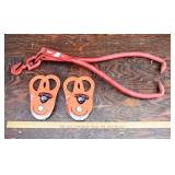 2 Ayleid 5 Ton snatch blocks, logging tongs; as is