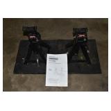 2 Craftsman 2-1/4 ton jack stands, 2 orange jack s