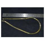Marked 14 kt gold jewelry: 20' herringbone necklac