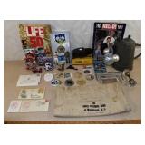 Lot: Brooks Robinson autograph, Riggs Bank bag, or