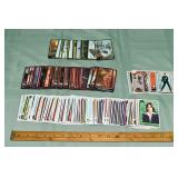 Lot of 135 trading cards: (28) 1978 close encounte