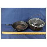 5qt cast iron Dutch over with glass lid and bale h