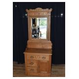 Ca. 1900 carved oak washstand with mirror, 30x18x7