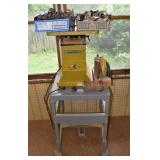 Powermatic model 014 working oscillating sander on