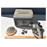 Black & Delta Home-Utility working 5' sander-polis