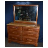 Cushman Colonial maple 6 drawer double dresser wit