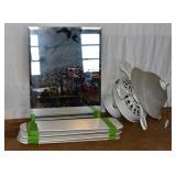 Lot: ceiling fan with light and medicine cabinet;