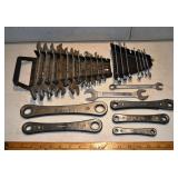 Tools: 5 KMC ratchet wrenches and combination wren