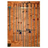 10 pipe clamps and 2 Irwin Quick-Grips; as is