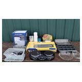 Lot: Farberware double burner cooktop, Presto grid
