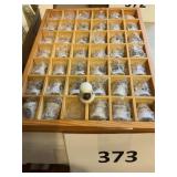 42 ct Presidental thimble set w/ case